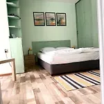 Green Central Apartment Апартамент *