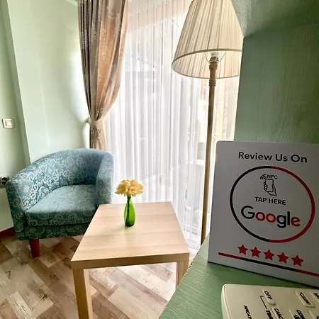 Daire Green Central Apartment *