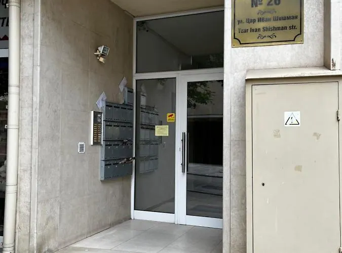 Green Central Apartment Апартаменти Варна