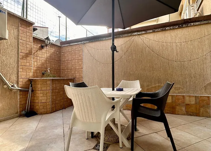 Green Central Apartment Апартаменти Варна